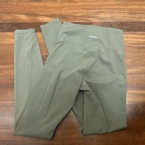 Worn once. Size S Adanola leggings